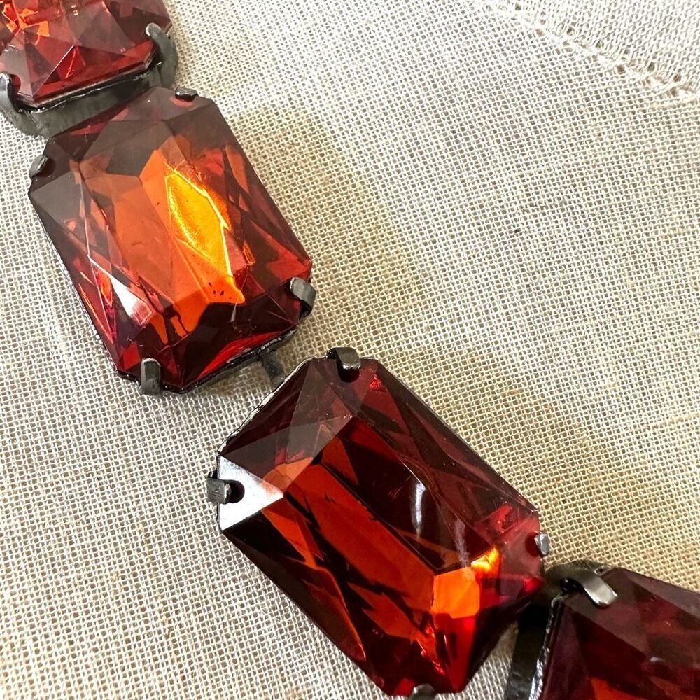 Joan Rivers  Large Amber Lucite Chunky Necklace - Picture 7 of 9
